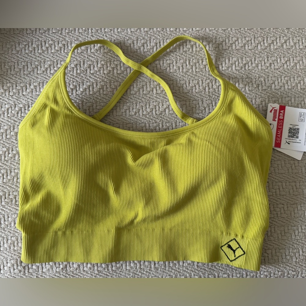 NWT Seamless Puma Sports Bra Size Large